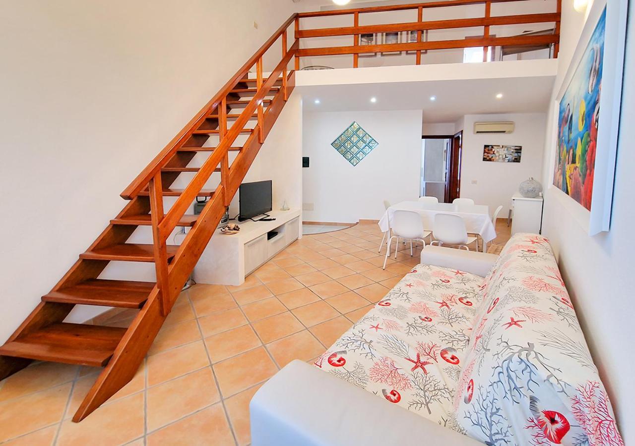Murphy Holiday Home - Residenza Baro La Maddalena  Eksteriør billede
